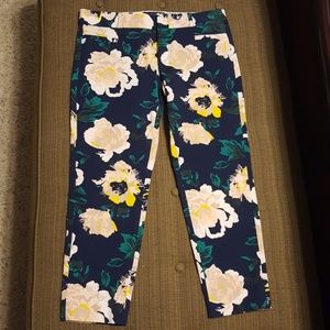 Banana Republic floral capris